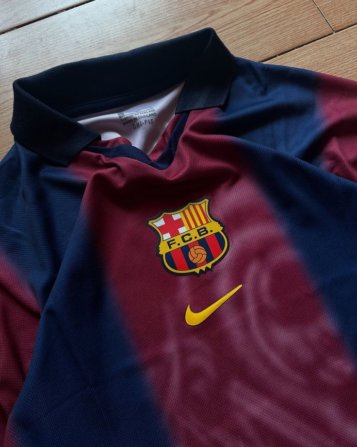 Barcelona x Travis Scott Retro Jersey 2000/01