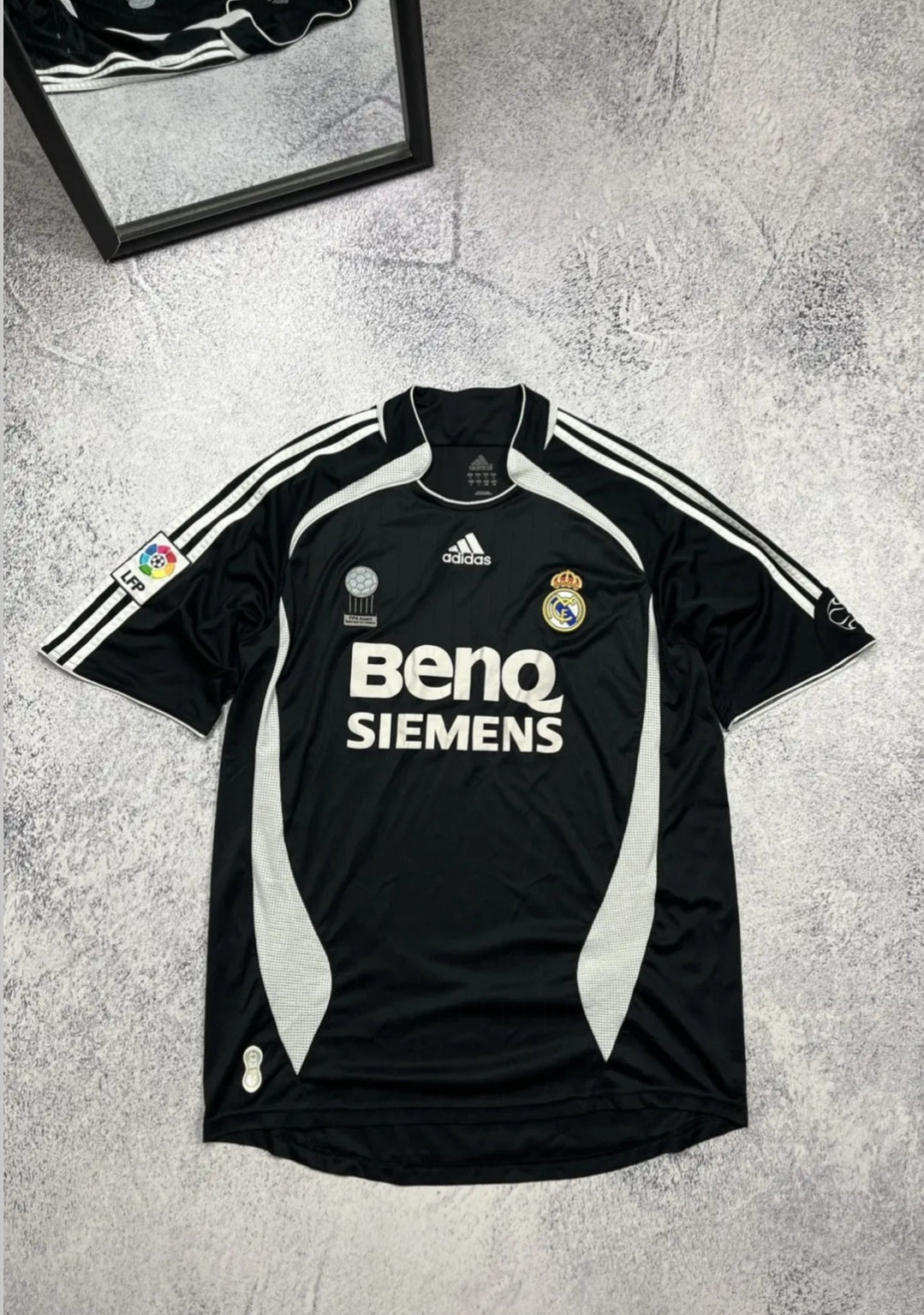 Real Madrid 06/07 Retro Away Football Jersey
