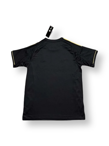 Liverpool "Gold Caw" Special Edition Football Jersey