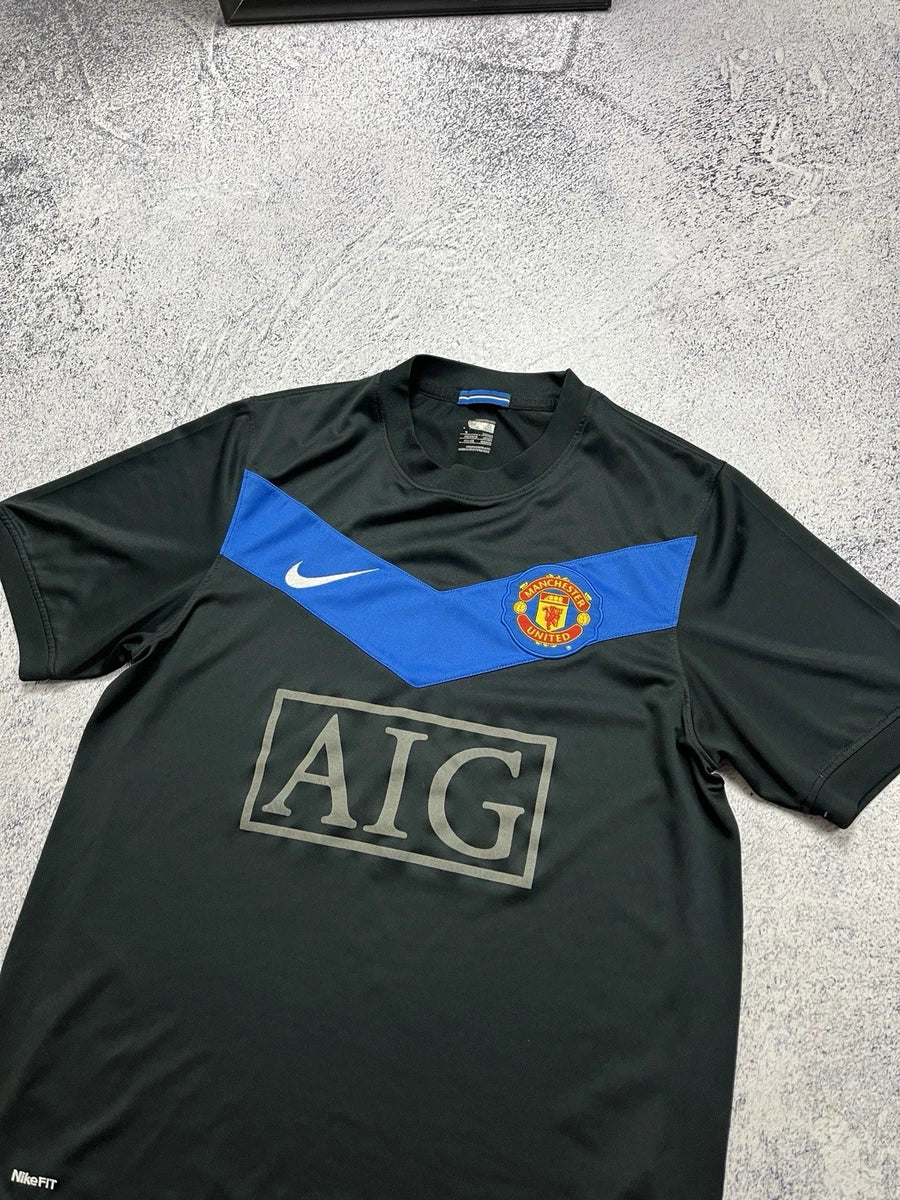 Manchester United Retro 2009/10 AIG black away shirt
